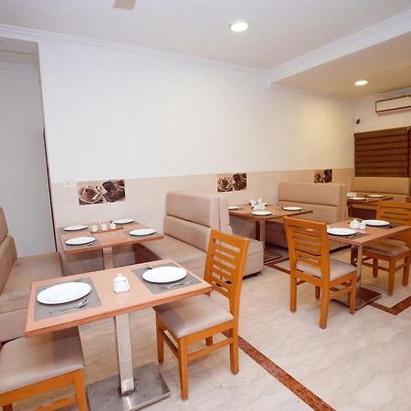 Avenue 11 Boutique Residences, Poes Garden Chennai Exteriör bild