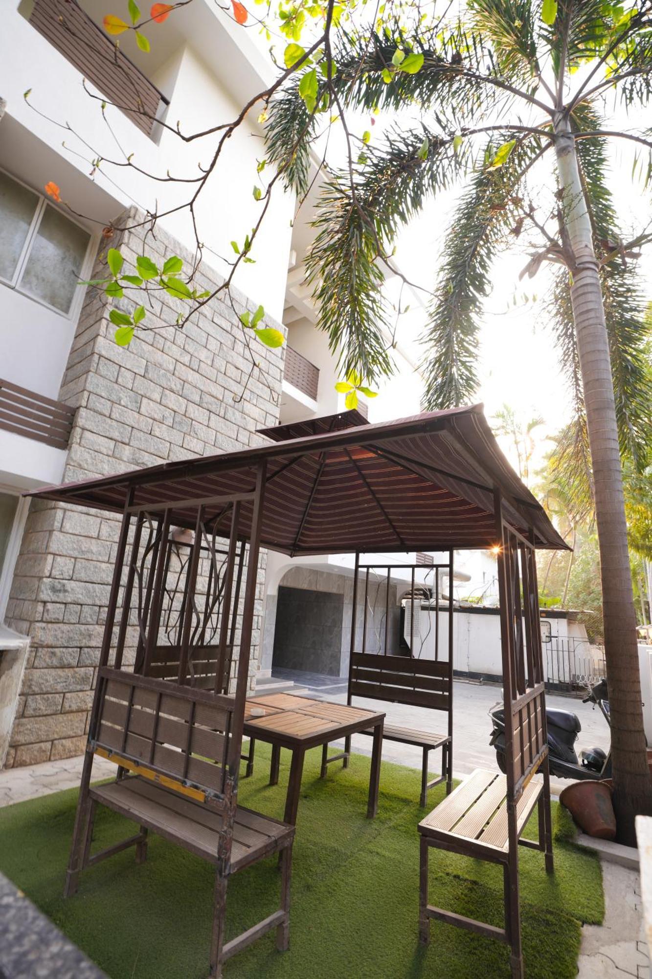 Avenue 11 Boutique Residences, Poes Garden Chennai Exteriör bild