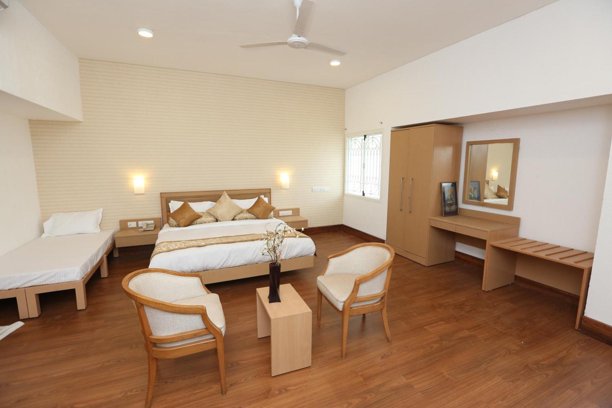 Avenue 11 Boutique Residences, Poes Garden Chennai Exteriör bild