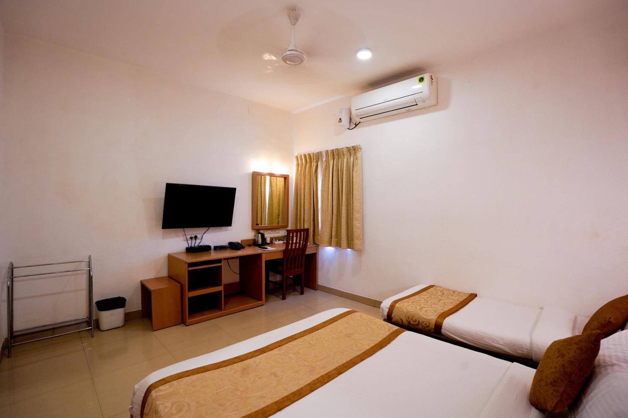 Avenue 11 Boutique Residences, Poes Garden Chennai Exteriör bild