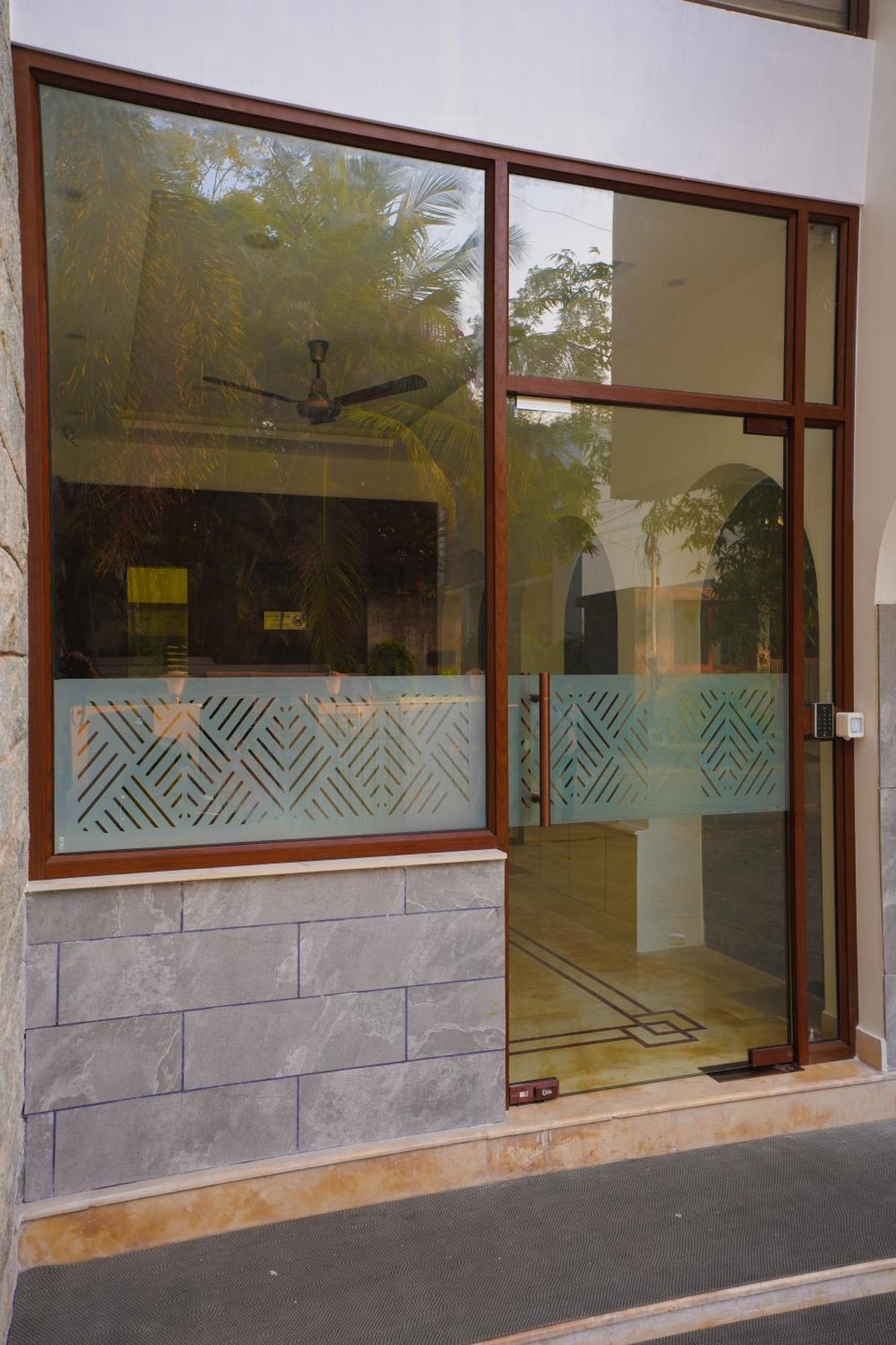 Avenue 11 Boutique Residences, Poes Garden Chennai Exteriör bild