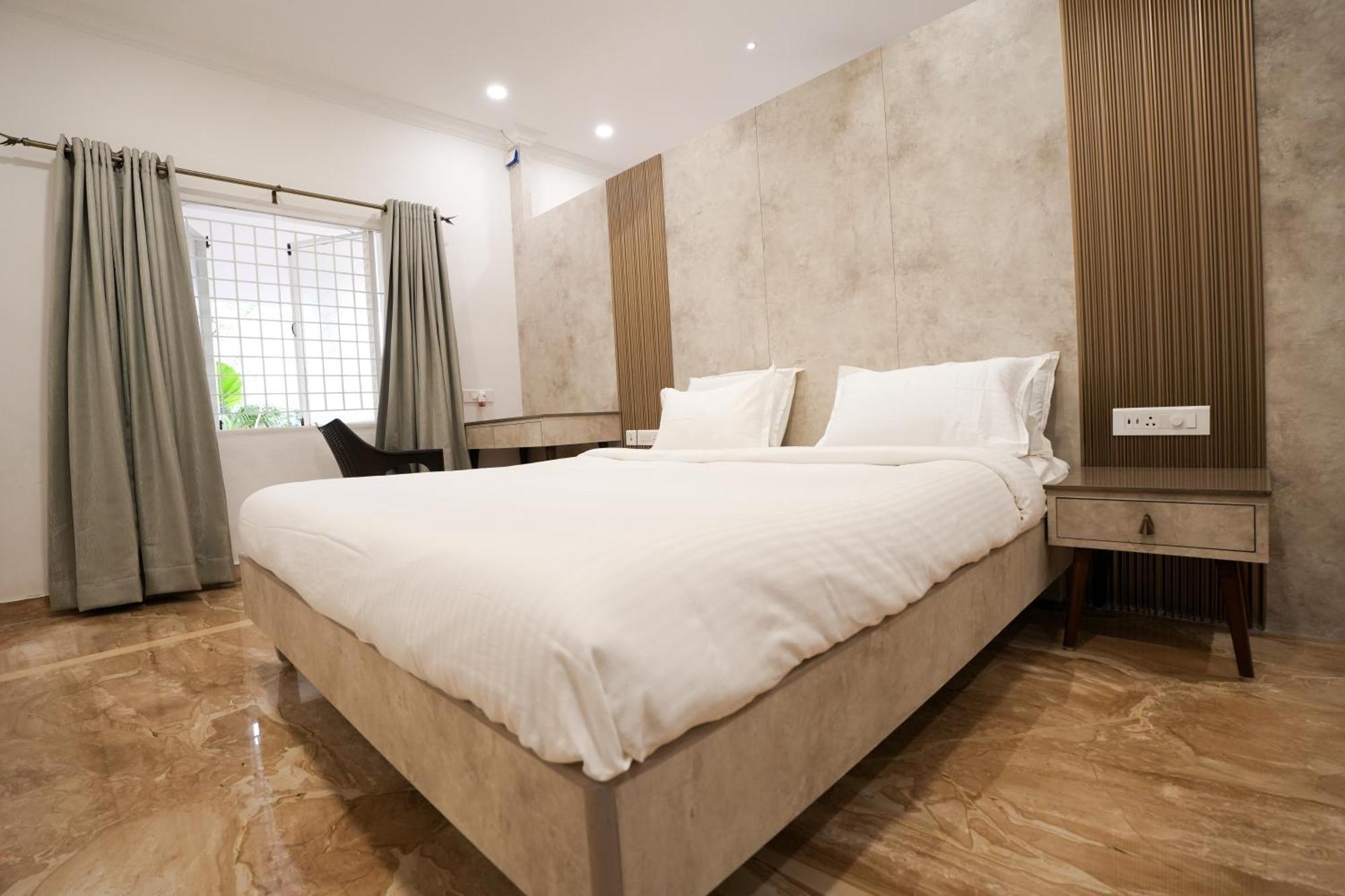 Avenue 11 Boutique Residences, Poes Garden Chennai Exteriör bild