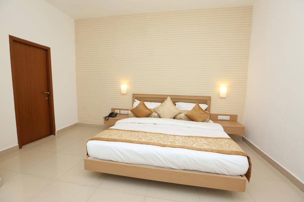 Avenue 11 Boutique Residences, Poes Garden Chennai Exteriör bild